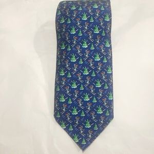 NWT Vineyard Vines Christmas tie